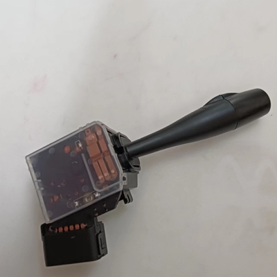 IATF16949 인증 14Pin LHD 턴 신호 스위치 UJ06-66-122 마즈다 B2500 B2600 BT-50