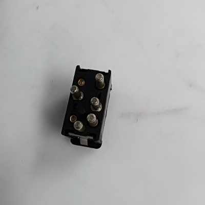 튜슨 2010-2015 OEM NO 93581-2S000에 대한 호환되는 블랙 전기 전력 창 스위치