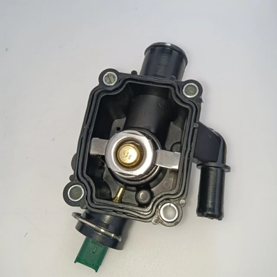 1336. Z0 OEM NO 엔진 냉각 용액 시트로엔 C4 C3 C2 베를린고 퓨조 1.4-1.6L용 온도