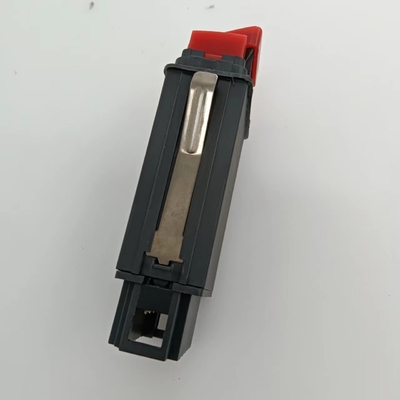 OE NO. 8L0 941 509L 오디 A3 8L 엔진 S3 quattro의 위험 경고 조명 스위치