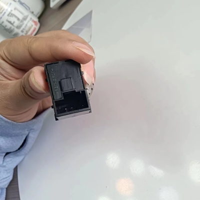 연료 탱크 도어 풀 스위치 버튼은 폭스바겐 VW 골프 MK5 토끼 제타를 위한 검은색