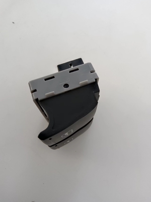 7E0959855A VW 트랜스포터 T5 T6용 전기 창 스위치 제어기 IATF16949 인증