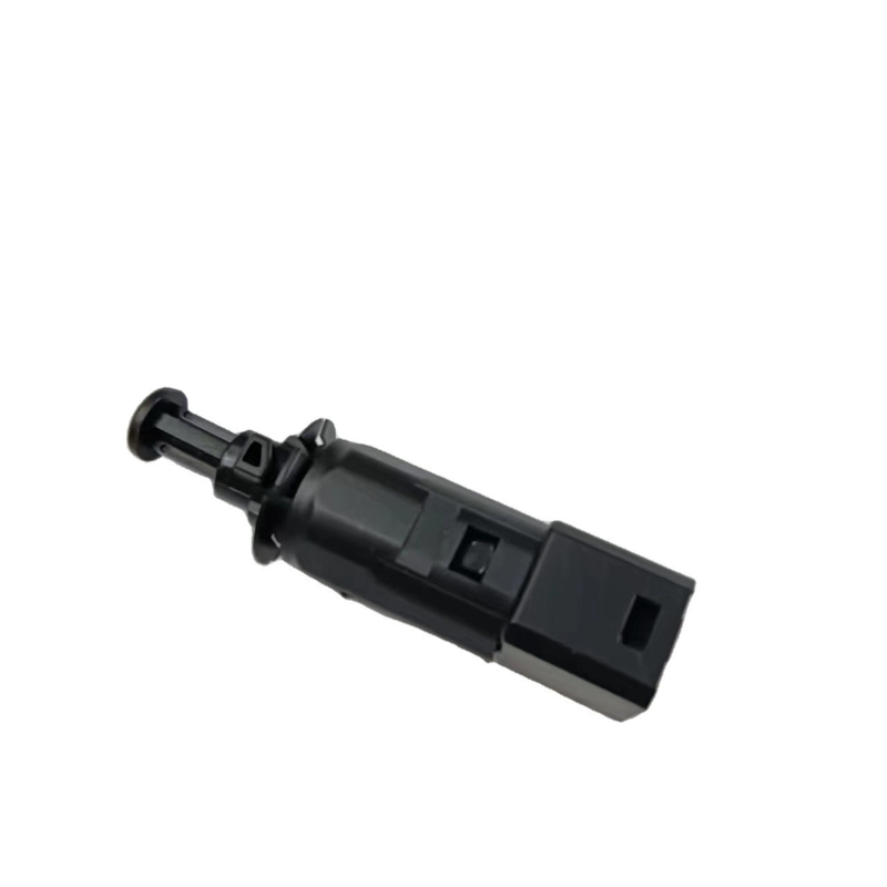 50-0143 브레이크 라이트 스위치 Nissan Aprio 2008-2010 및 Renault 참조 번호 50-0143